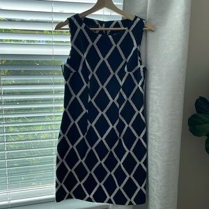 Beautiful pattern black and white dress